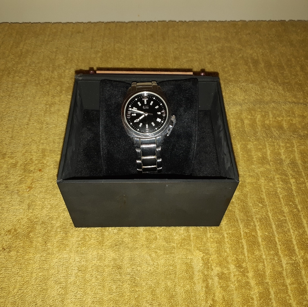 Hugo Boss watch - Picture 2 of 3